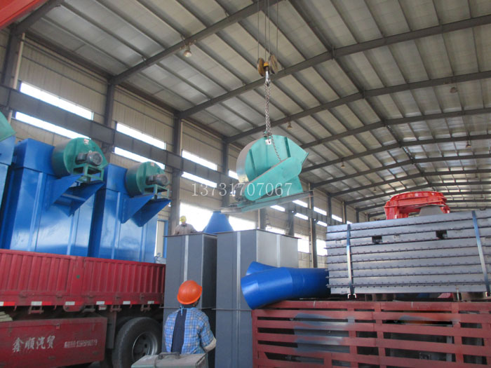 河南鹤壁建材厂定购的64袋除尘器发货